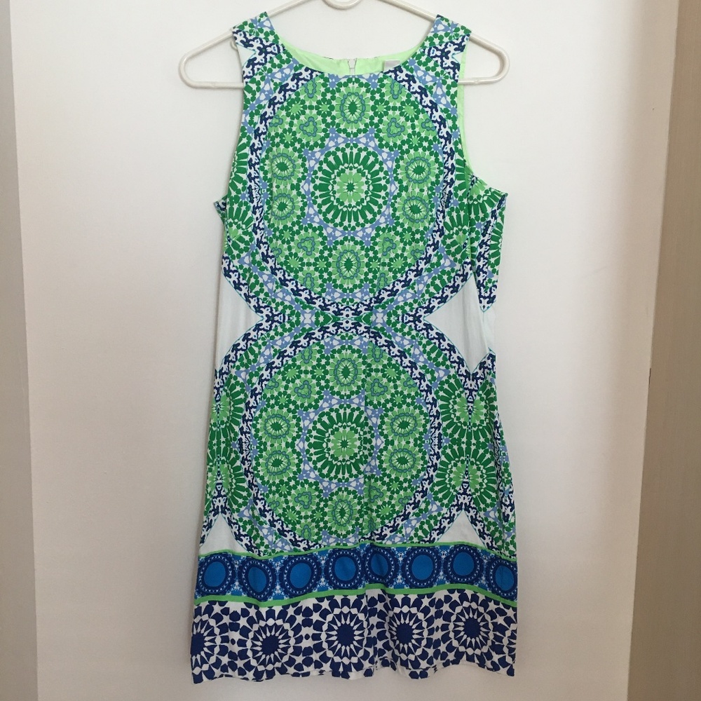 London Times Sleeveless Shift Dress  Blue, Green & White Medallion w/Border Trim